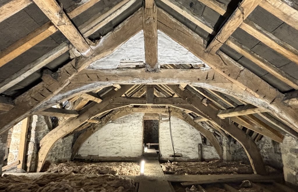 Important historic grade II* listed Yorkshire Dales manor house roof repairs